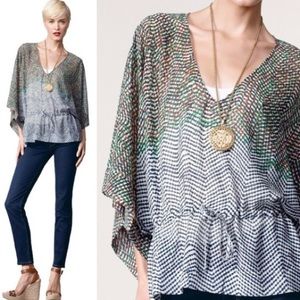 🎄 CAbi | Kimono Sleeve Drawstring Tunic